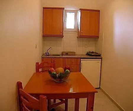 Apartment Thomatos Fanari